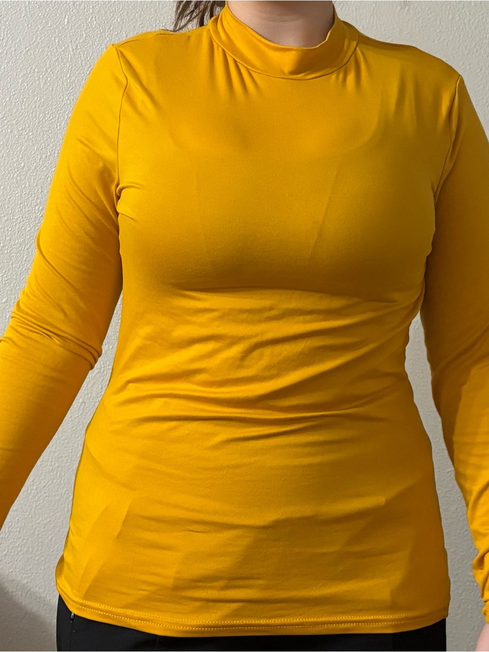 Always Mustard Yellow Mock Neck Long Sleeve Top Size M Stretch Fitted